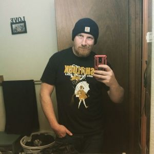 Meet your Posher, Travis